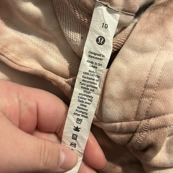 Lululemon Earth Dye Clay All Yours Hoodie Brown
Tie Dye size 10 - Picture 6 of 7